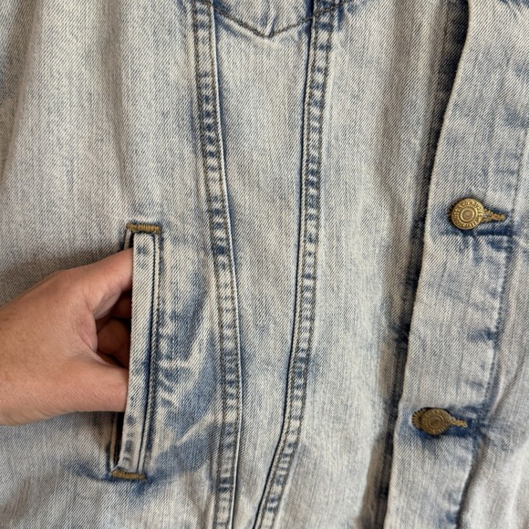 Levi's Men's Denim Trucker Vest Blue Cotton Sleeveless Jean Jacket Western Work - Picture 8 of 15